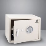 گاوصندوق نیکا